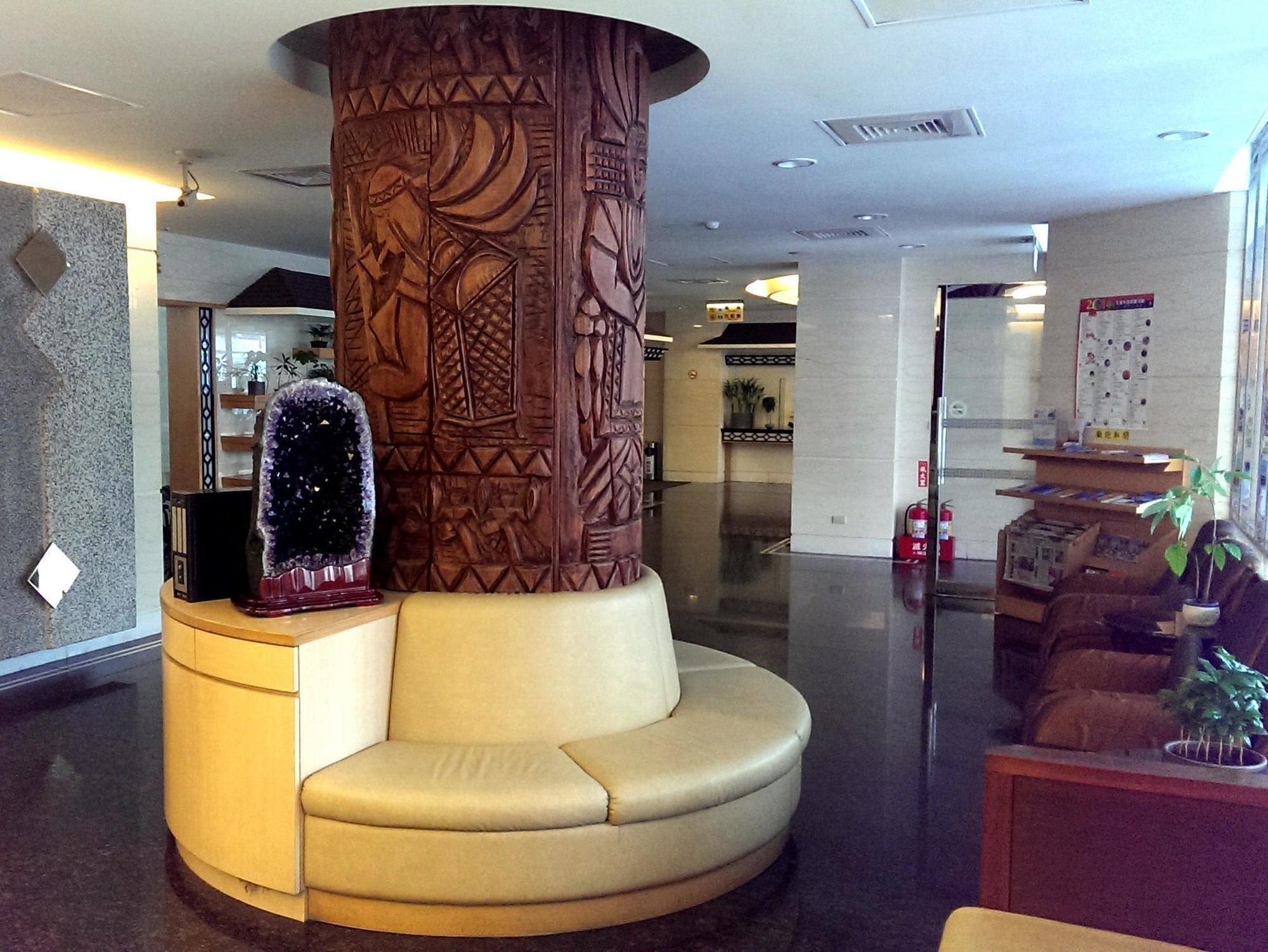 Kks Hotel Hualien City Exterior photo